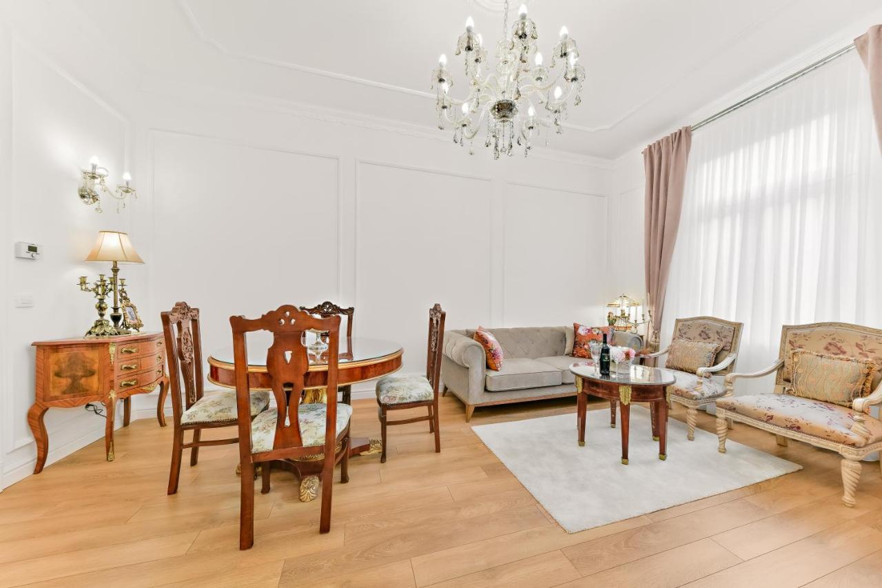Luxury Class Apartment - 1St Floor, Large Apartment, Downtown, Newly Renovated, Fast Wifi, 4X Air Conditioning Загреб Екстериор снимка