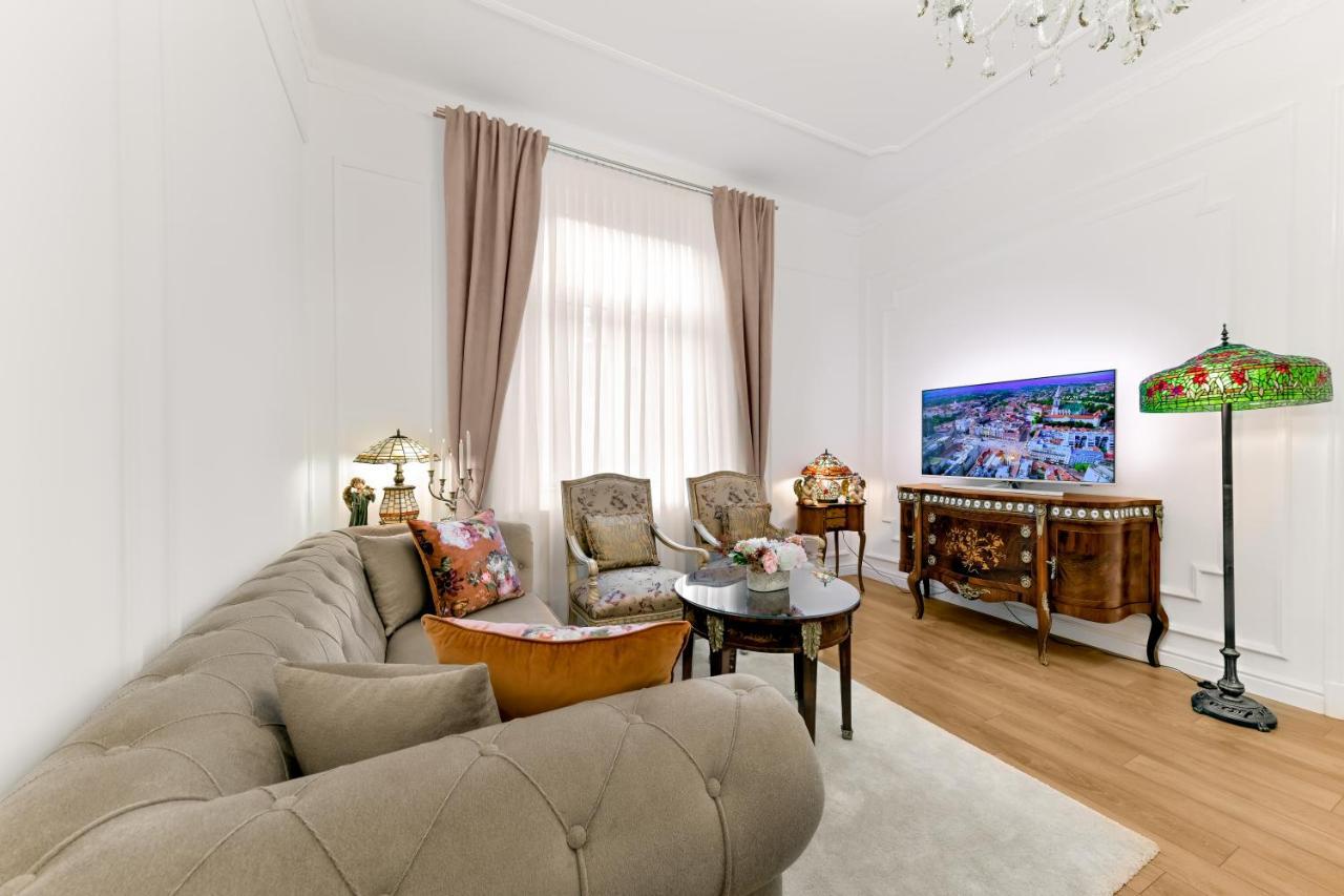 Luxury Class Apartment - 1St Floor, Large Apartment, Downtown, Newly Renovated, Fast Wifi, 4X Air Conditioning Загреб Екстериор снимка
